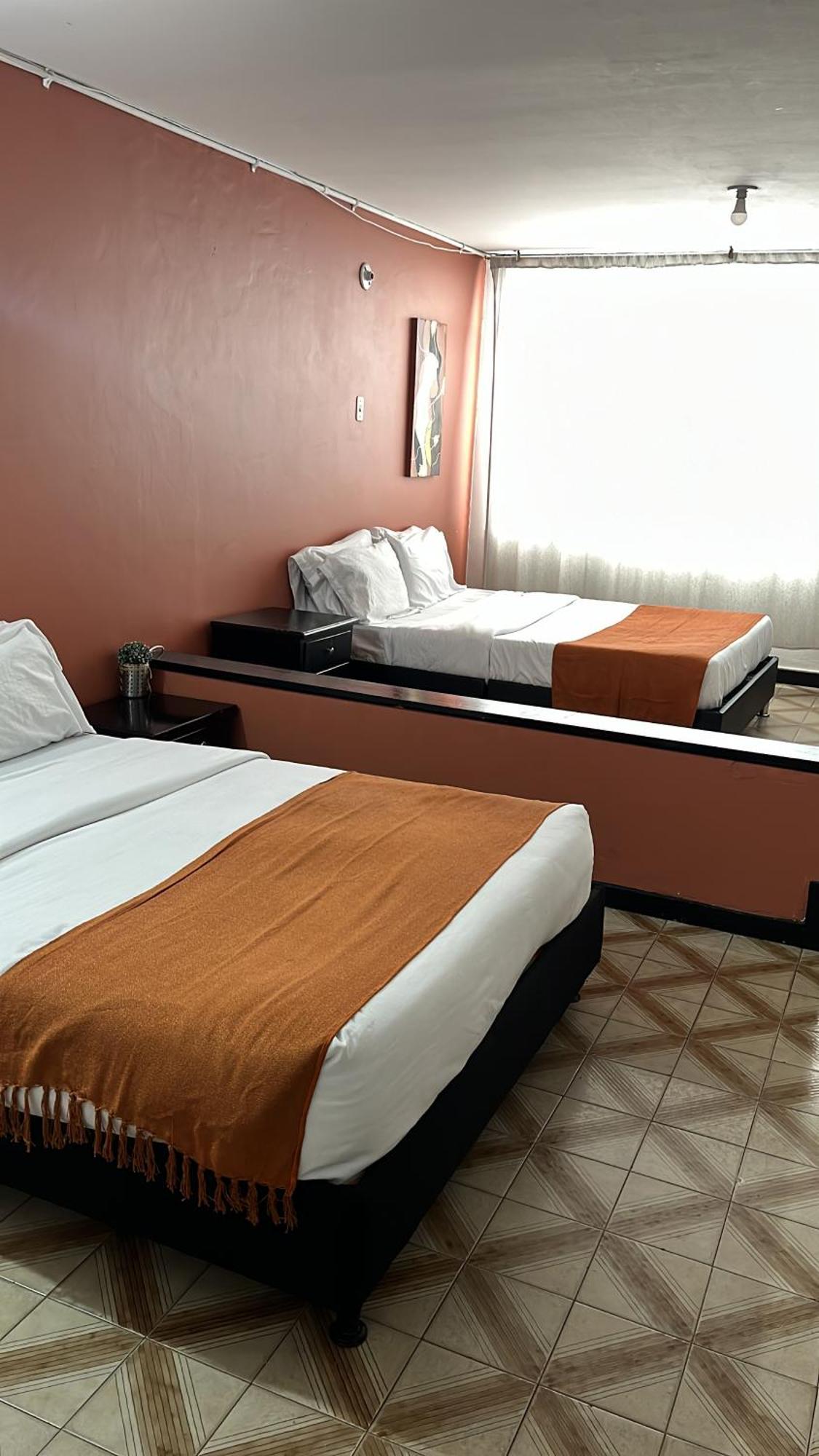 Way Maker 1 Hotell Bogotá Exteriör bild