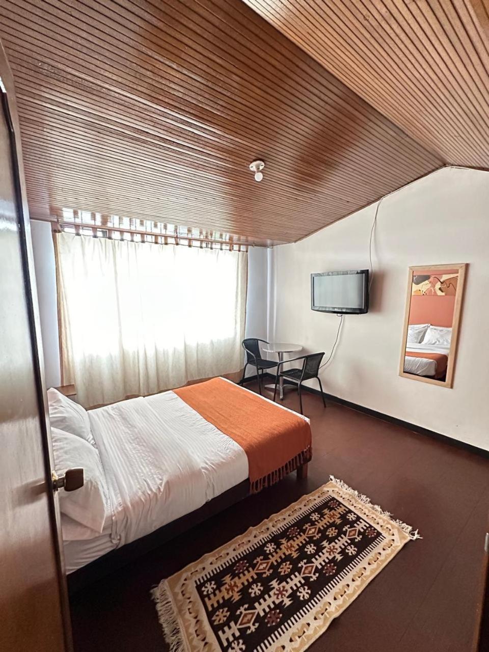 Way Maker 1 Hotell Bogotá Exteriör bild