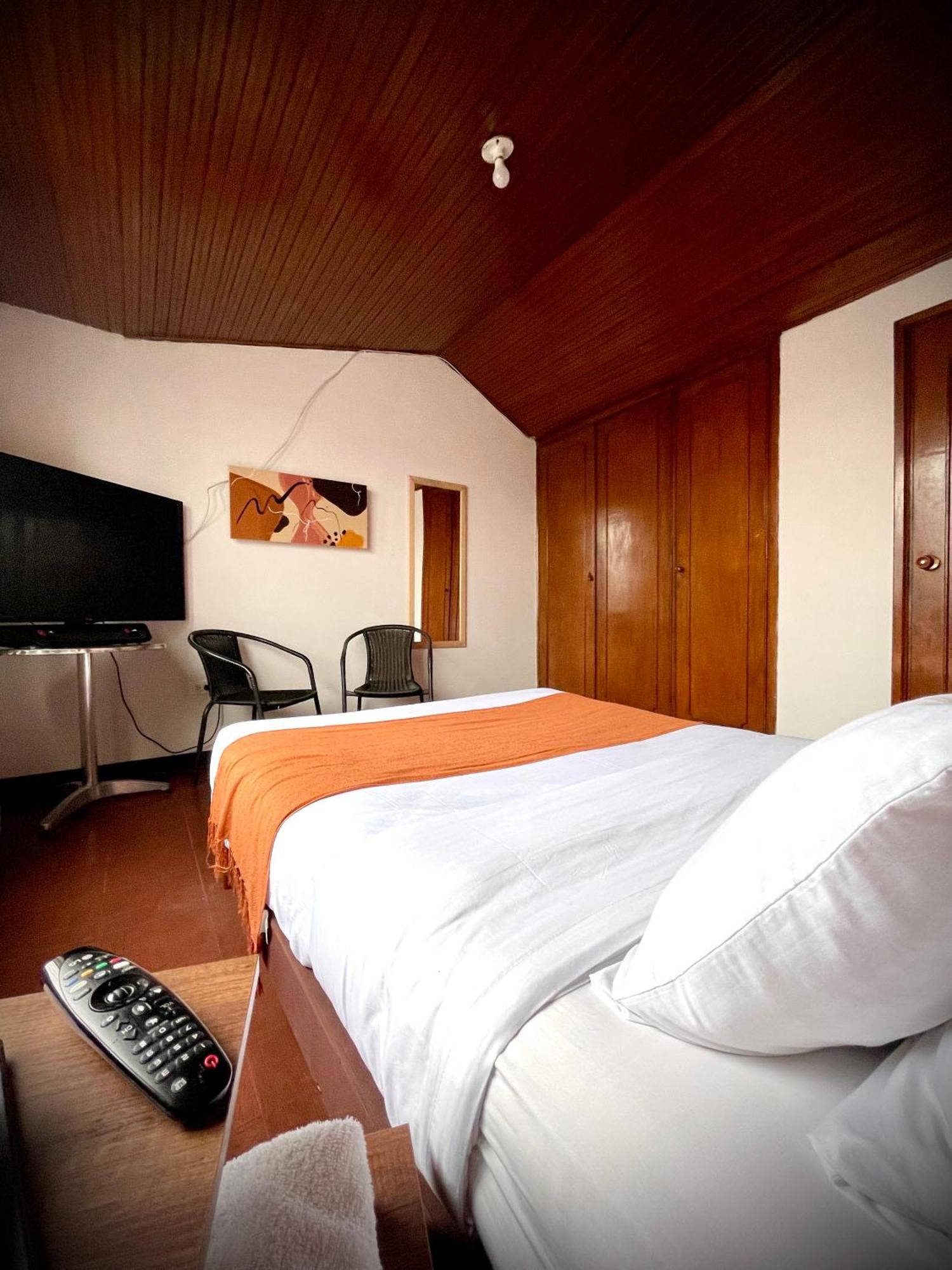 Way Maker 1 Hotell Bogotá Exteriör bild