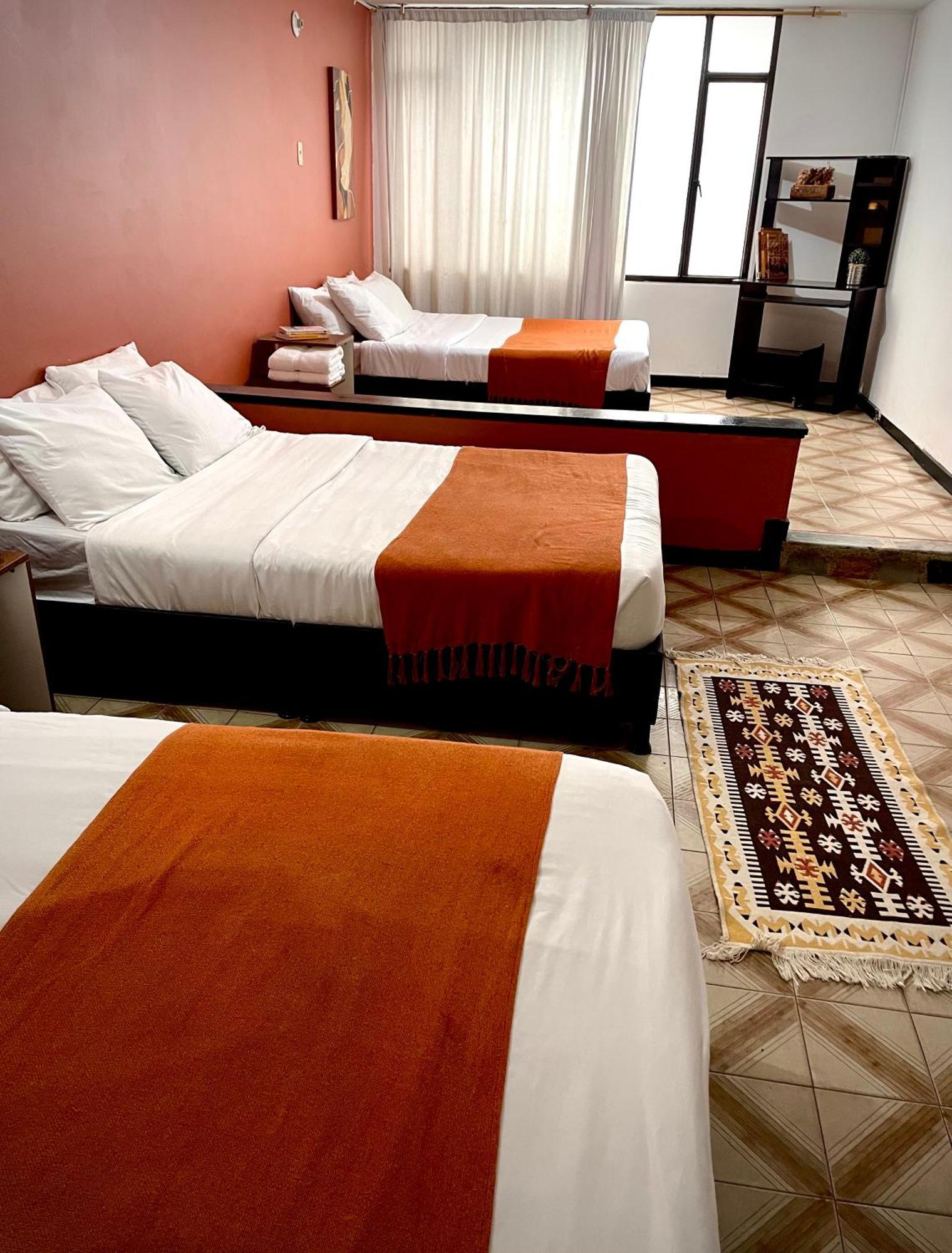 Way Maker 1 Hotell Bogotá Exteriör bild