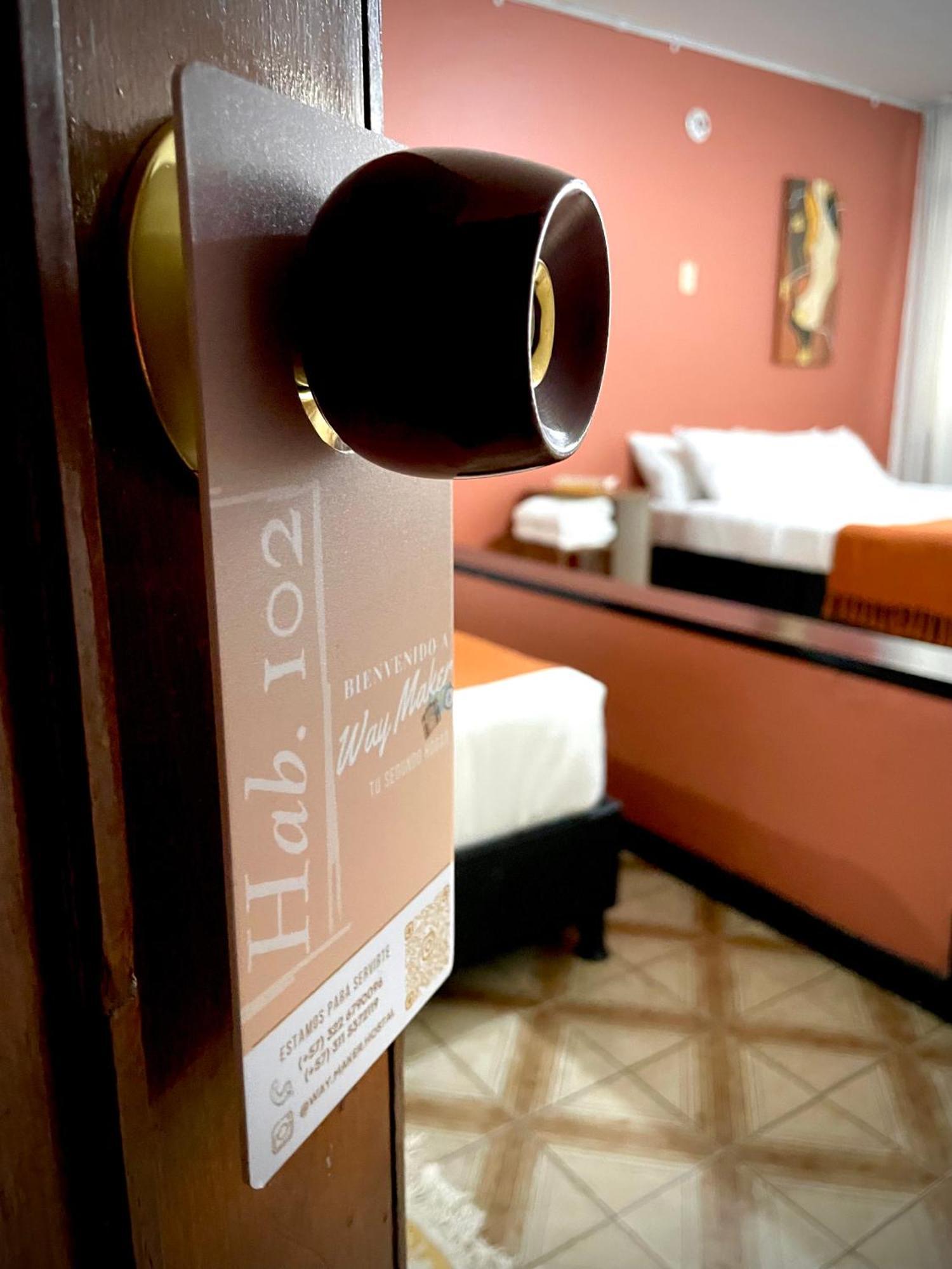 Way Maker 1 Hotell Bogotá Exteriör bild