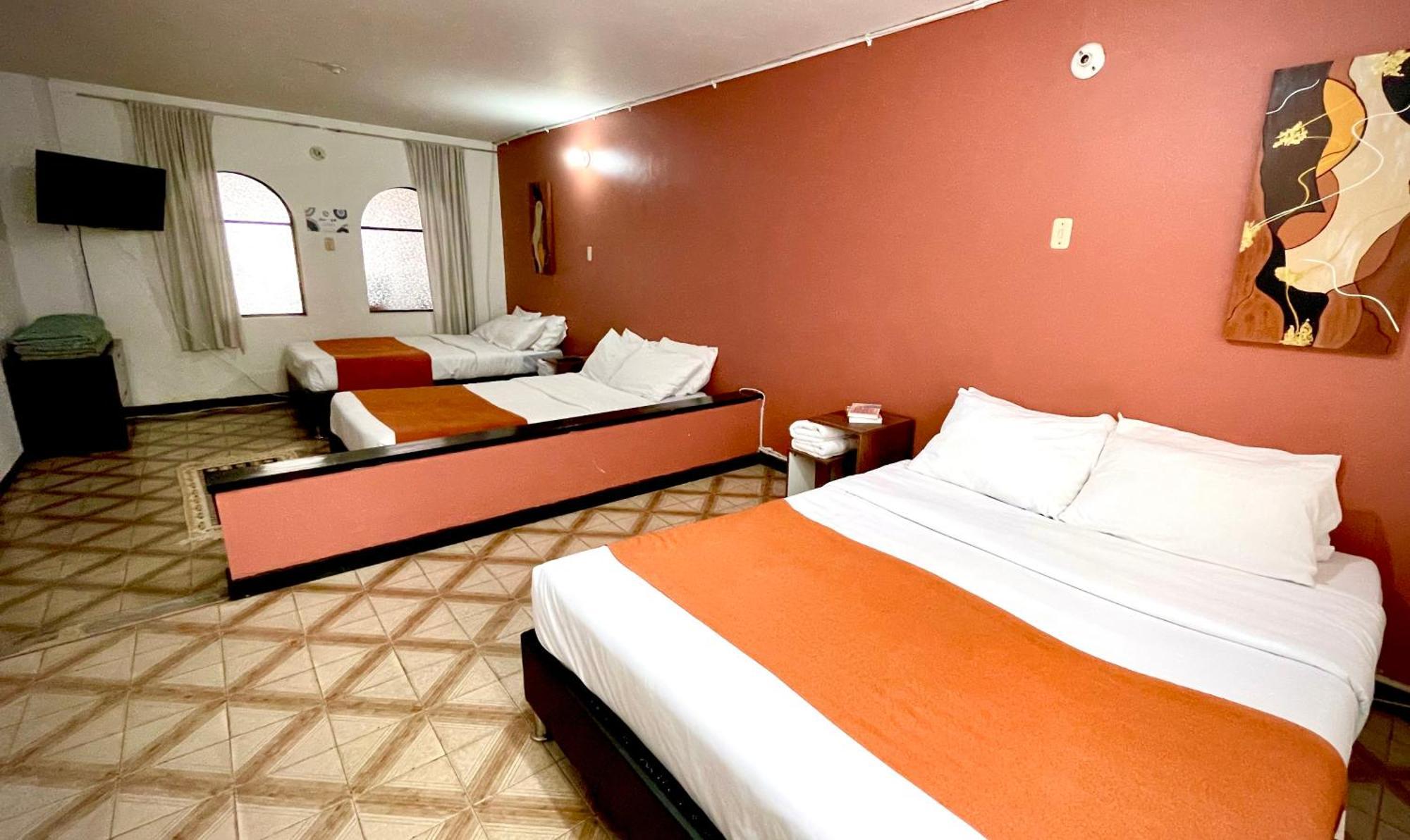 Way Maker 1 Hotell Bogotá Exteriör bild